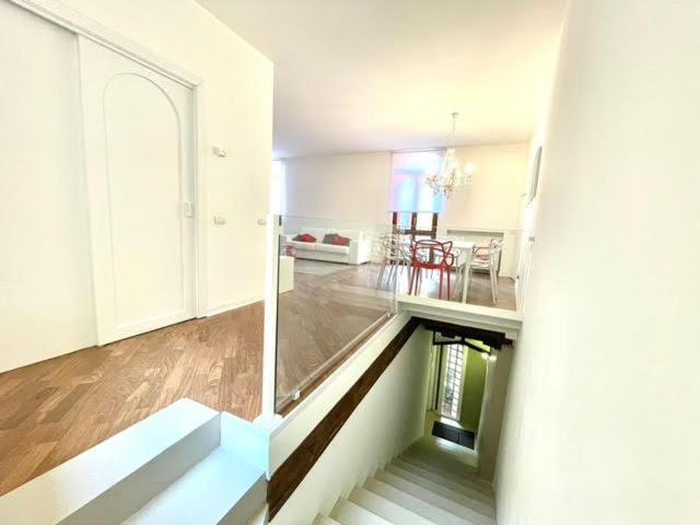 Domus Verona - Ampia Moderna Casa Su 2 Piani Nel Cuore Di Verona Exterior foto